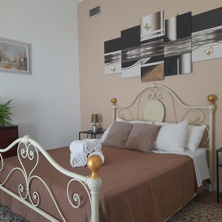 Casa Roma Affittacamere Kültér fotó